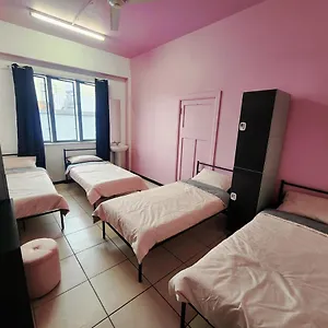 Wanna Stay? Hostel
